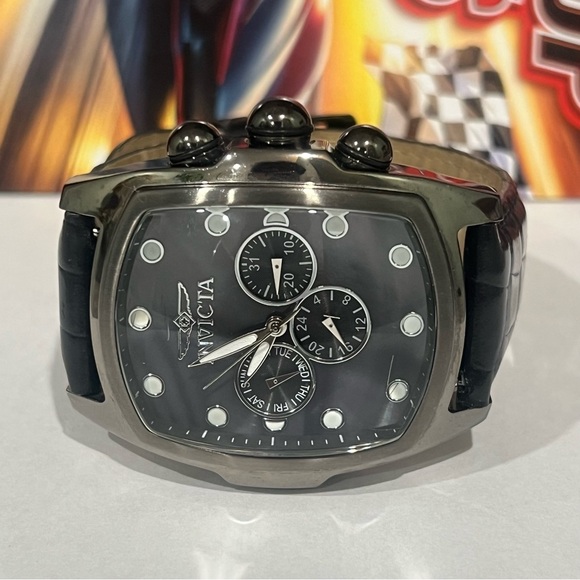 Invicta Lupah Black and Silver Vintage Watch - Picture 2 of 12